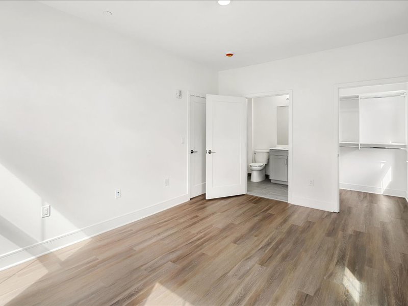 Gallery Photo 17